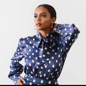 B.yellowtail Elk Tooth Blouse